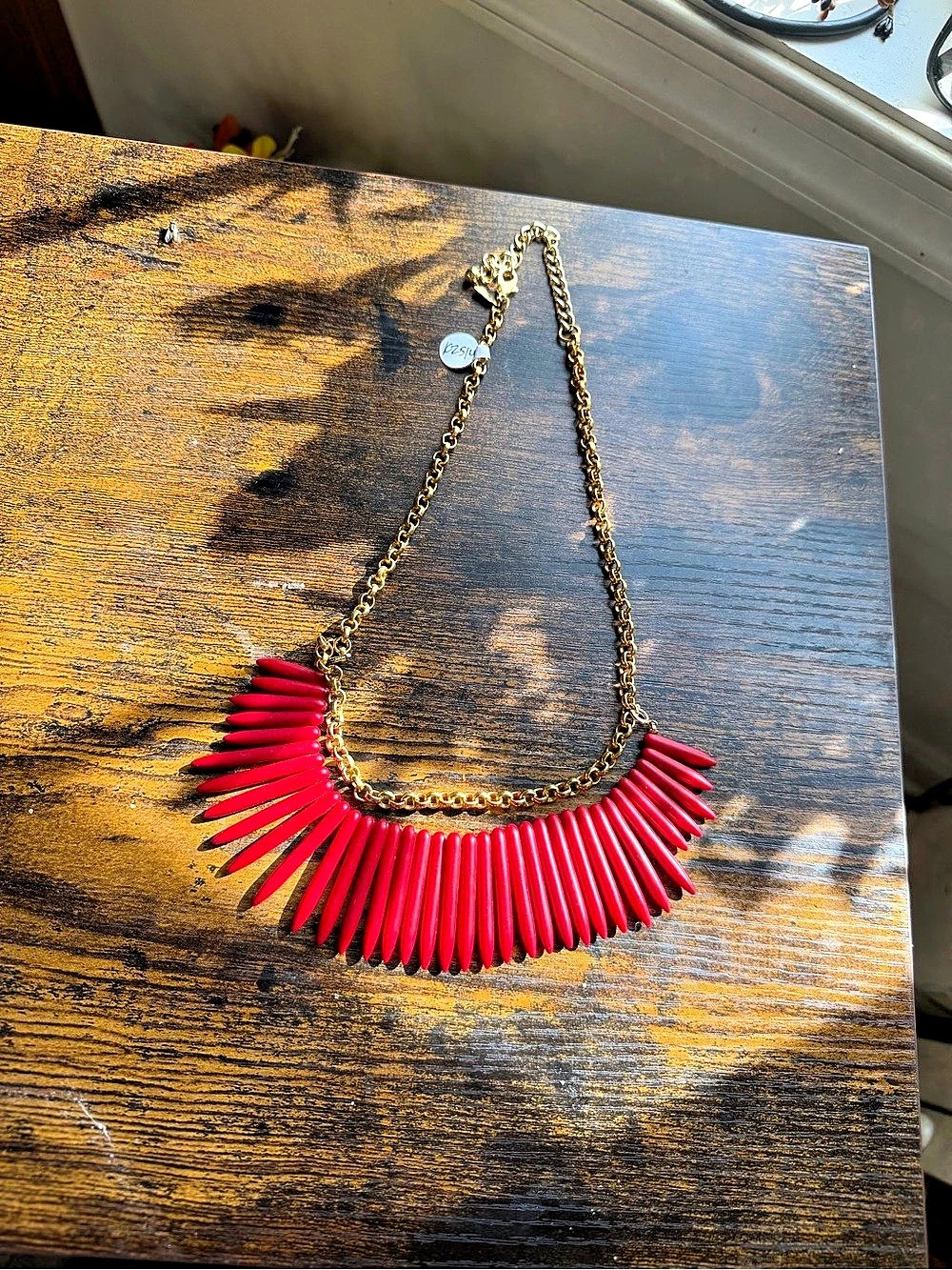 NEW VINTAGE KENNETH JAY DYED RED HOWLITE SPIKY BIB COLLAR NEVKLACE